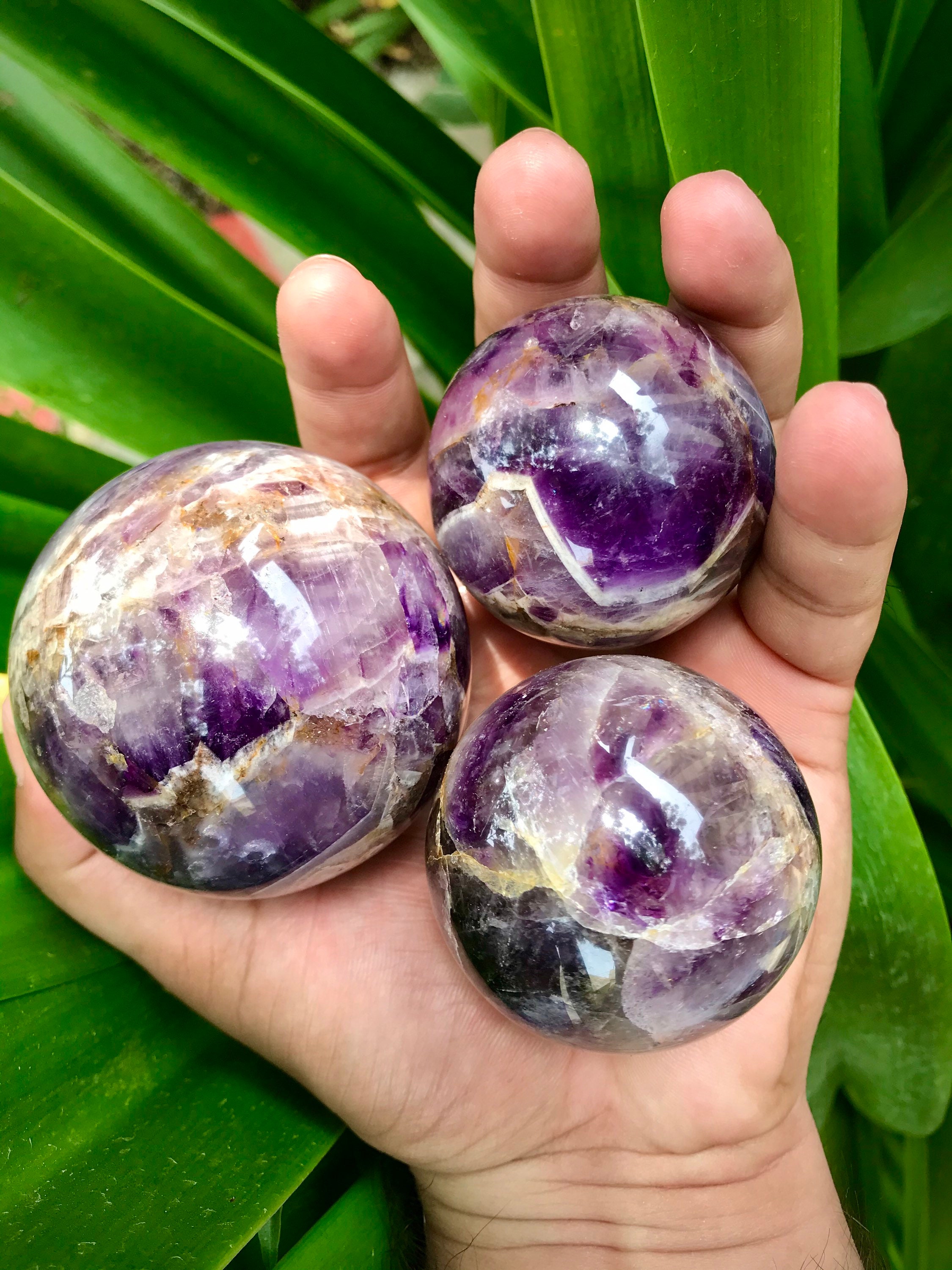 Super 7 Crystal: The Ultimate Healing Stone for Chakra Alignment and Energy