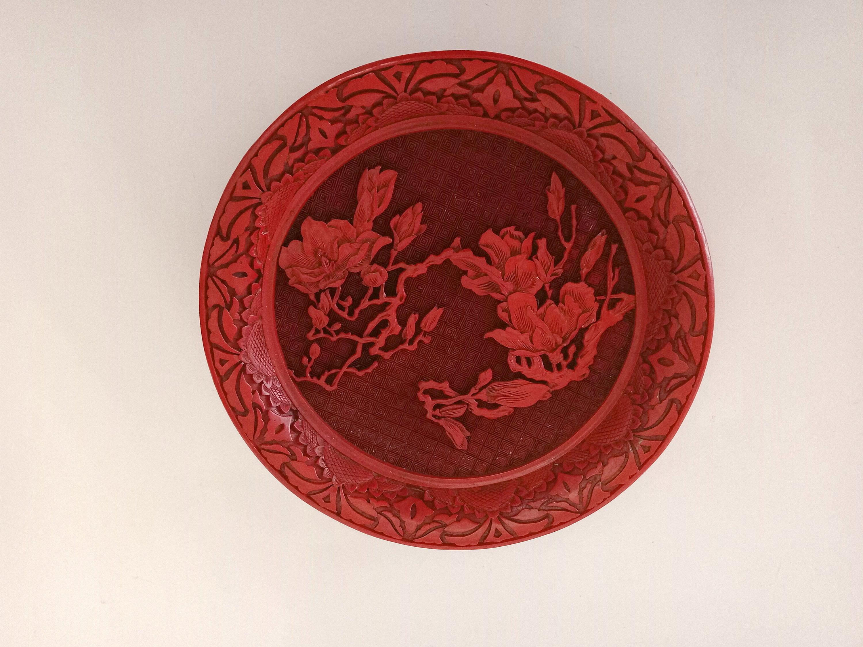 Antique Chinese Cinnabar Plate – Hand-Carved Red Lacquer Dish for Sale