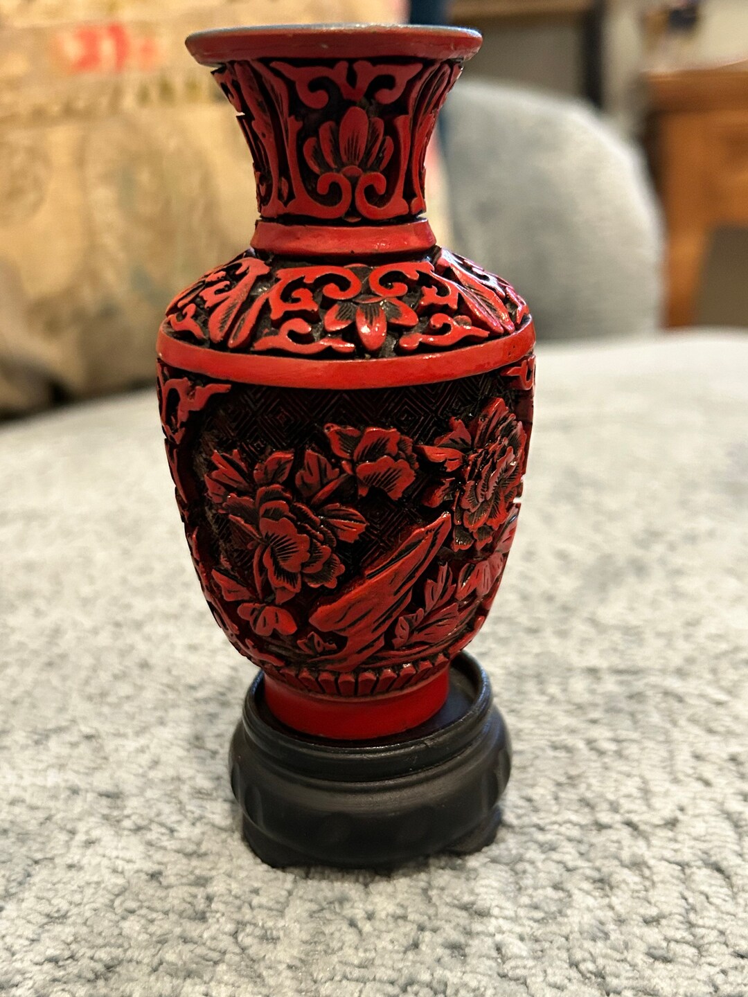 Discover Rare Antique Cinnabar Vases: Hand-Carved Chinese Lacquer Art