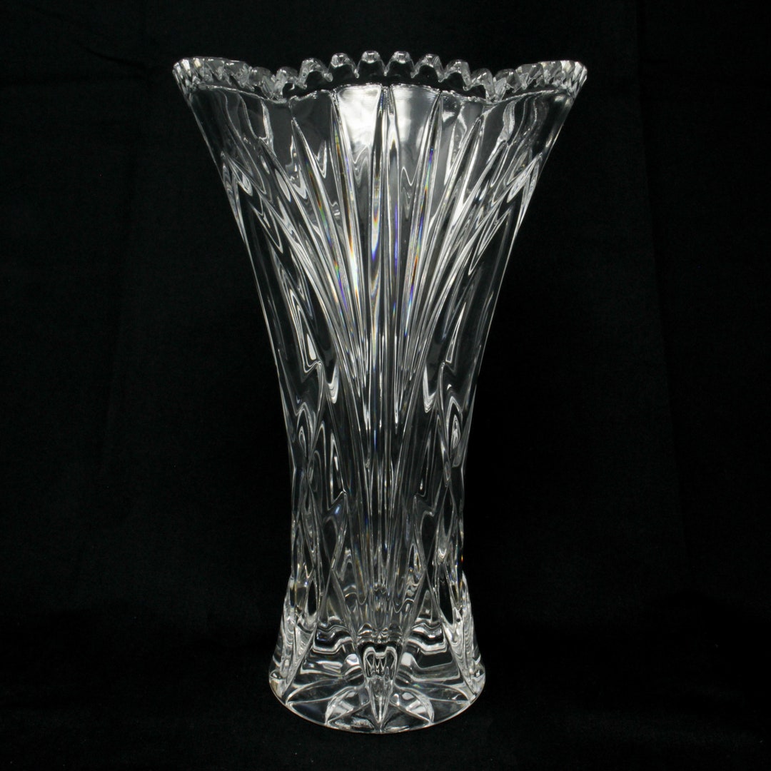 Buy Waterford Crystal Vases Online: Exquisite Luxury Glassware for Every Occasion